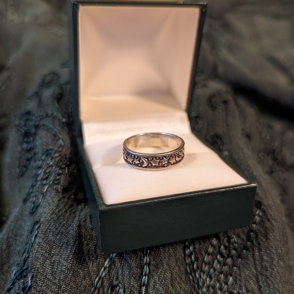 Celestial Moon and Stars Night Sky Sterling Silver Band Style Ring, Size 5/6 - Picture 2 of 7